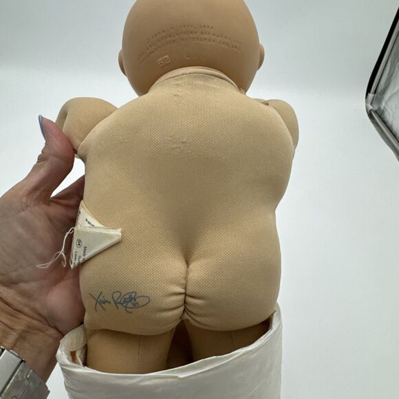 1985 Preemies Cabbage Patch Kid Doll Blue Eyes Blue Signature Factory CPK - Picture 13 of 16